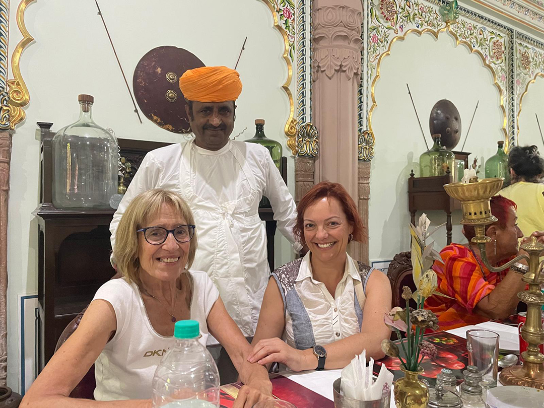 india12