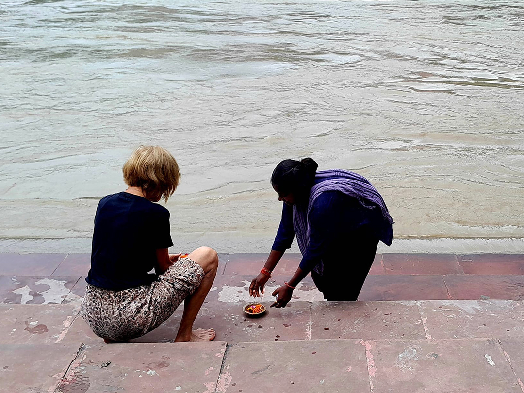 india19
